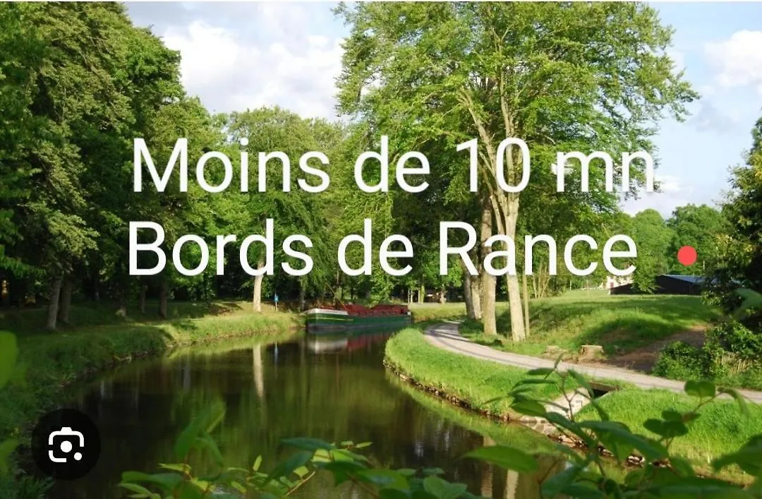 Chez Sandrine Miniac-Morvan Homestay